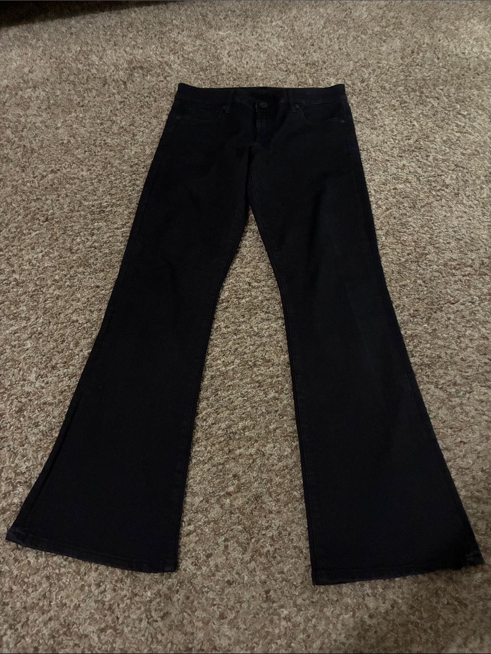 Kut from the Kloth Farrah Baby Boot Cut Jeans 31 inseam Size 8